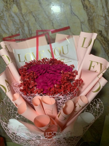 ផ្កាក្រដាស់