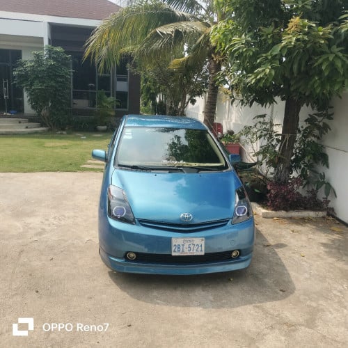 ឡានលក់បងៗ ឆ្នាំ04 ម៉ាសុីន ប្រអប់លេខ អាគុយ អេម តម្លៃ80ជាងចចារ