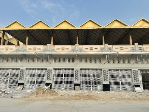 ផ្ទះពេញខ្នាត #6នាទីពីផ្សារចំការដូង_ចុះពីផ្លូវព្រៃស150ម៉ែត្រ💰 បង់ប្រចាំខែ3xx$