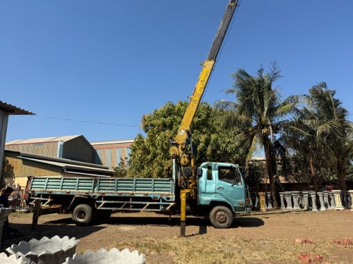 ឡានស្ទូច ដង់700 អោន ឯកសារស្ទូចគ្រប់ តម្លៃ26000$