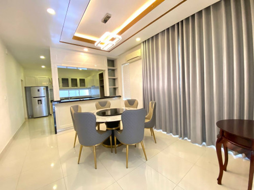 វីឡាសម្រាប់ជួល l Villa for rent at Peng Huoth Beoung Snou