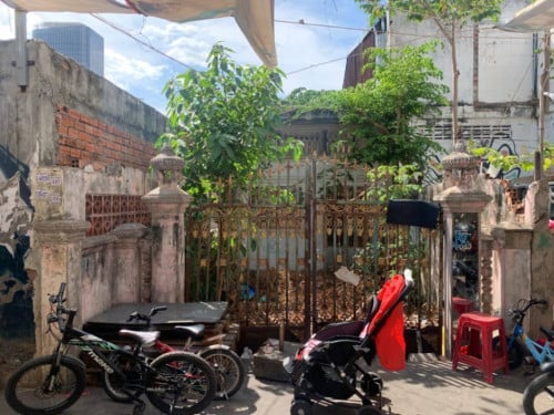 🏦Land Available for Urgent Sale at a Special Price (Negotiable).