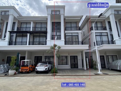 💥វីឡាកូនកាត់ LA សល់ដីចំហៀងលក់តម្លៃល្អ នៅបុរី ប៉េងហួត បឹងស្នោរ