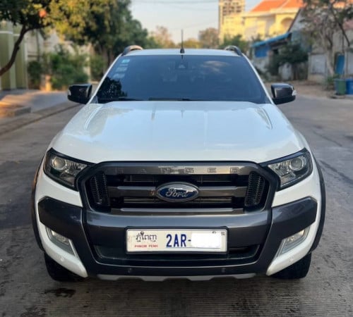 🔥FordWildtrak017 ម៉ាសុីនធំ3.2Lអូតូកាពីតាស់ ឆ្វេងសុីនក្រុមហ៊ុន ម៉ាសុីនប្រអប់លេខអ៊ែម