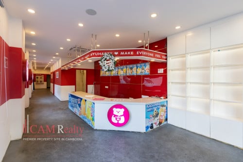 105 Sqm Corner Retail Shop For Rent in BKK1 Phnom Penh