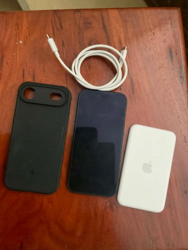 17 air full box 99% អោយទាំងwireless charge