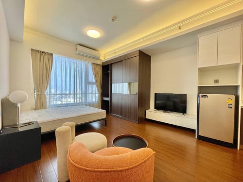 Agile Sky Residence: Studio room for Rent