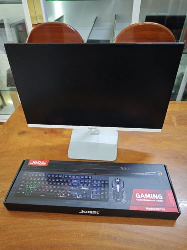 All in One PC CPU i7-11800H/16GB DDR4/256GB/24"/Win11 Pro