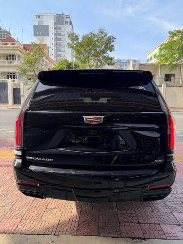 Escalade sport platinum 2025 ថ្មីខ្លាញ់គោជាប្រភេទរថយន្តកាពារគ្រាប់ប៉ាឡាំងដាស់
