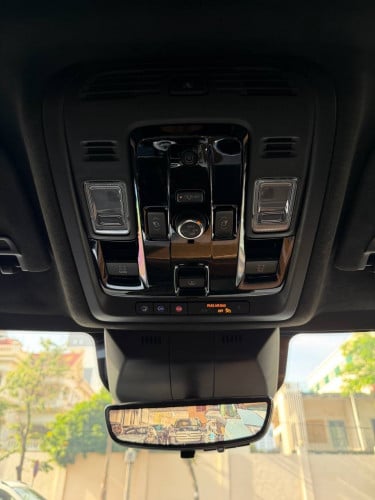 Escalade sport platinum 2025 ថ្មីខ្លាញ់គោជាប្រភេទរថយន្តកាពារគ្រាប់ប៉ាឡាំងដាស់
