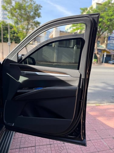 Escalade sport platinum 2025 ថ្មីខ្លាញ់គោជាប្រភេទរថយន្តកាពារគ្រាប់ប៉ាឡាំងដាស់