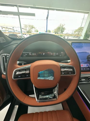 Geely M9 hybrid 1300km