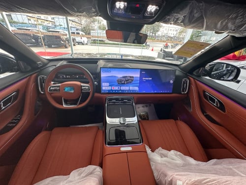 Geely M9 hybrid 1300km