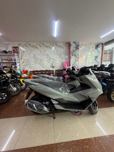 Honda PCX 2026 new