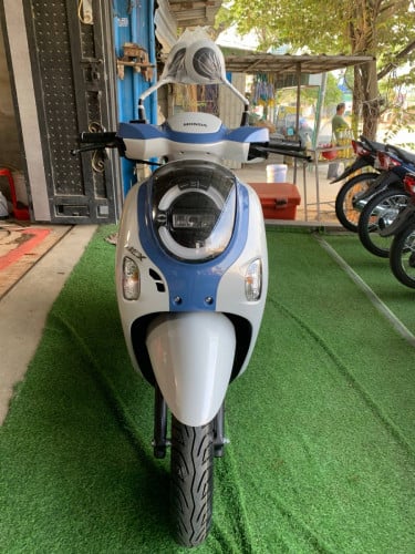 honda scoopy 026 ថ្មី​កេះ​3250$ រំលស់​សុទ្ធ​100%