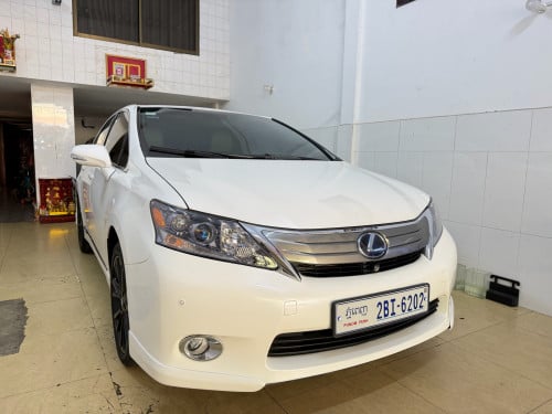 Hs250h full advanced ក្នុងលឿង