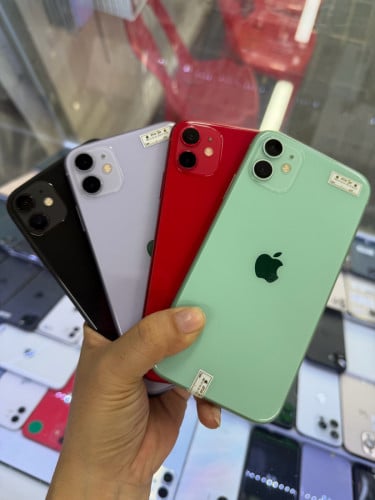iPhone 11 សានុំហ្សីន