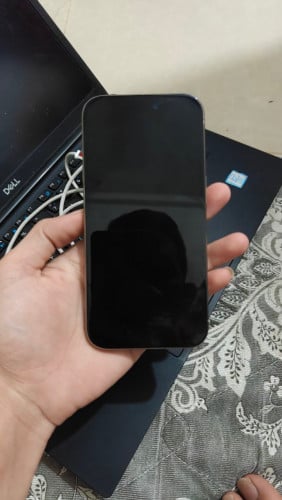 iPhone 15 pro លក់ 560$