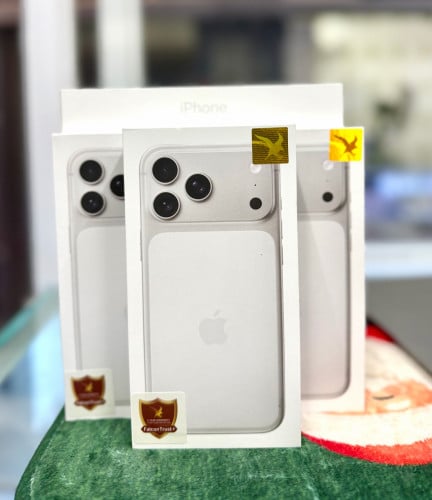 Iphone 17 Pro Max ទំហំផ្ទុក (256G) ធានា 2ឆ្នាំ Color White Active New 100%