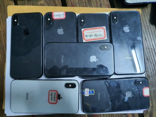 Iphone X ស្អាតមានស្កេន 64G 85$ មាន10គ្រឿង