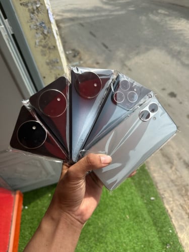 Itel នឹង techno