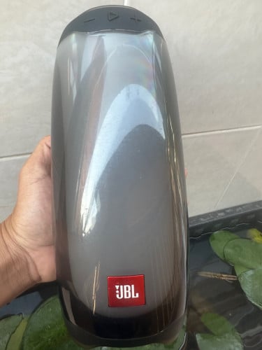 JBL Pulse 4 bought from Japan good condition