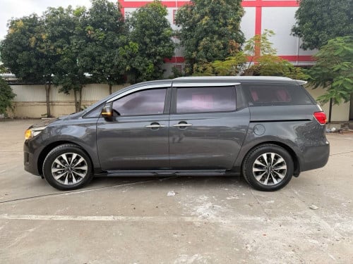 Kia Carnival 2015