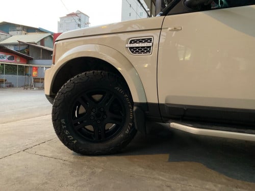 Land Rover Discovery 2010