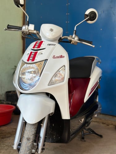 Lets ចចាបាន