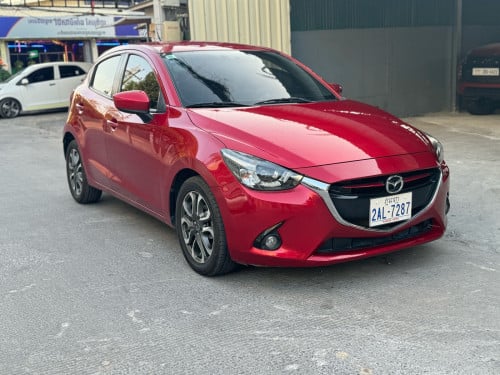 Mazda 2 2017 full