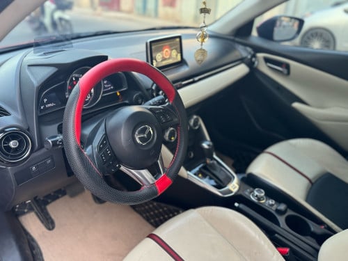 Mazda 2 2017 full