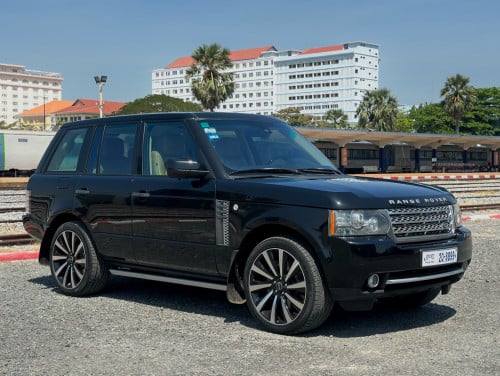 RANGE ROVER VOGUE AUTOBIOGRAPHY (អប់សិនពិសេស)