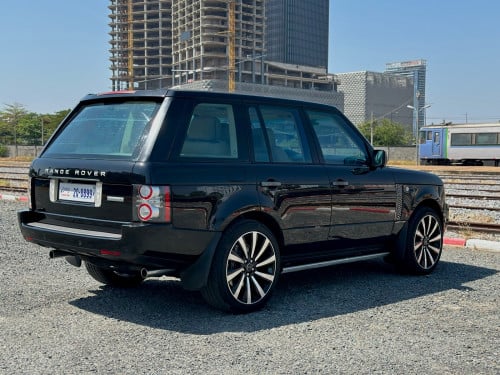 RANGE ROVER VOGUE AUTOBIOGRAPHY (អប់សិនពិសេស)
