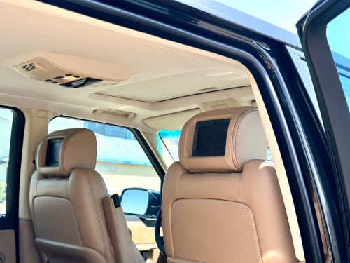 RANGE ROVER VOGUE AUTOBIOGRAPHY (អប់សិនពិសេស)