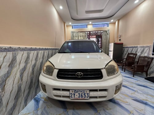 RAV4 02 P1 ក្នុងលឿង