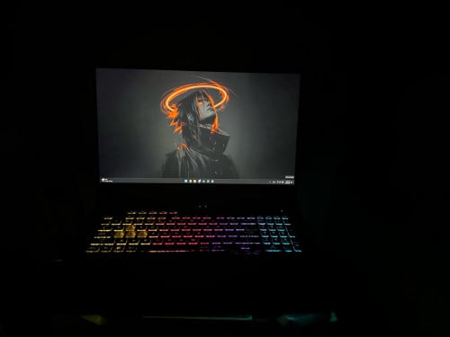 Rog strix g713rc ស្អាត