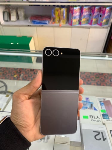 Samsung Galaxy Z Flip 6/256G🎁💥