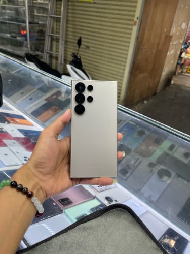 Samsung S24Utra 256G Ram12G sim2 ESIM KH ម៉ាសុីនសានុំស្រុីន ស្អាត