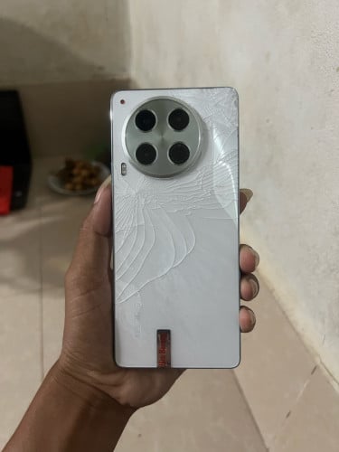 Techno camon30. សុំណុំ Ram8G-256G