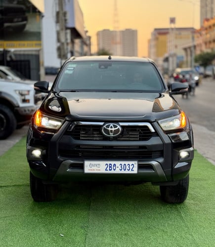 Toyota Hillux Revo Rally ឆ្នាំ 2021