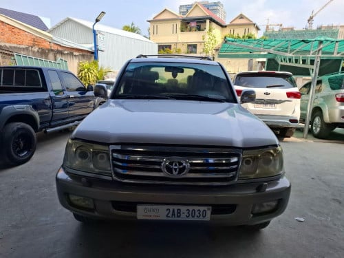 Toyota Land Cruiser 2001