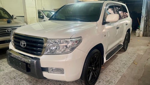 Toyota Land Cruiser 2008 V8 gasoline  urgent sale!!!