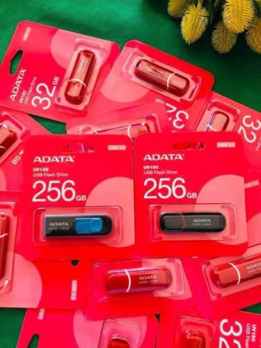 USB Plash 2.0 3.2 Brand Adata ថ្មីប្រអប់ អីវ៉ាន់មាននៅក្នុងស្តុកស្រាប់បងៗ មានធានារយះពេល1ឆ្នាំពេញ 📩