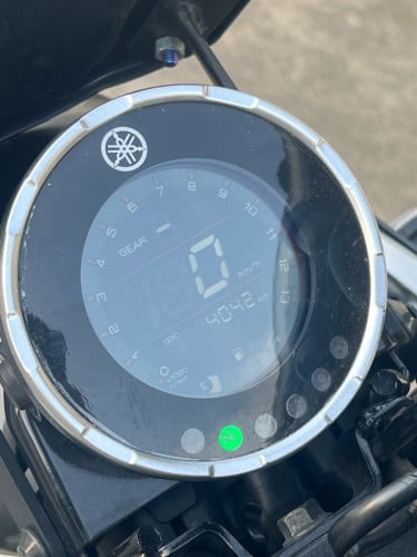 YAMAHA XSR155 នៅស្អាតដូចថ្មី + គ្រឿងលេងច្រេីនមុខ