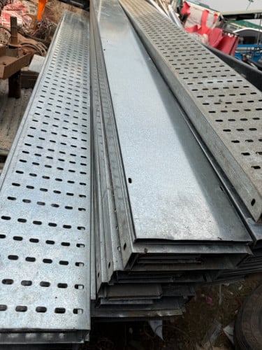 ទខ្សែភ្លើង