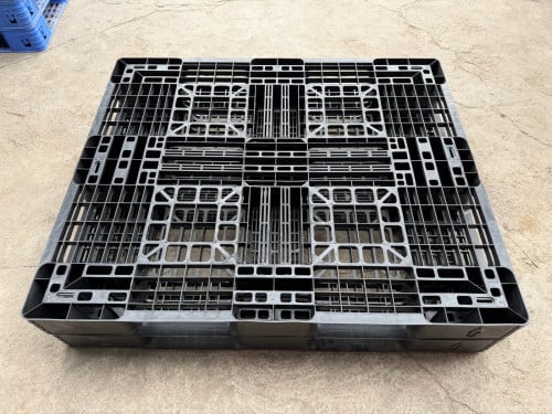 បាឡែតជ័រខ្នាត 100cm x 120cm តម្ពស់ 12cm