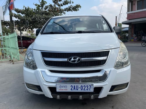 ឡានលក់ឆ្នាំ2008 សហ្ស៊ីន