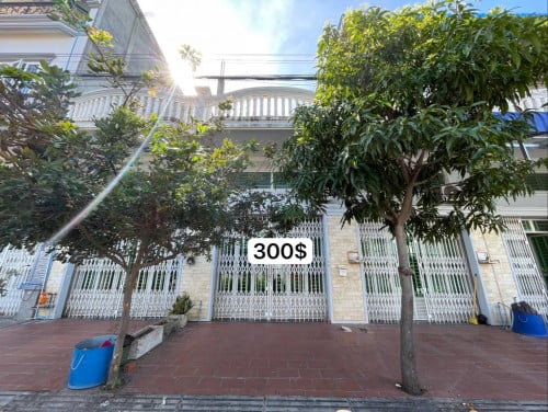 * ផ្ទះល្វែងសំរាប់ជួល នៅចាក់អង្រែក្រោម A-18