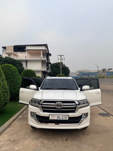 ឡានលក់ Land 2009 :33800$តវ៉ា