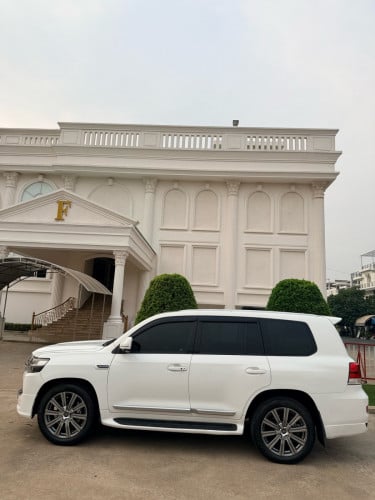 ឡានលក់ Land 2009 :33800$តវ៉ា